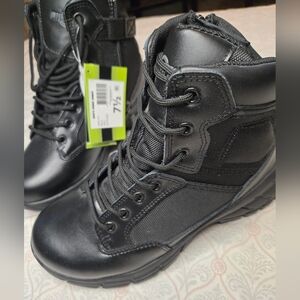 Men's Work Boots New With Tag